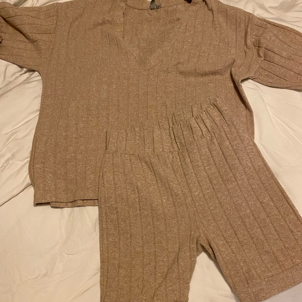 Loungewear Set in Beige